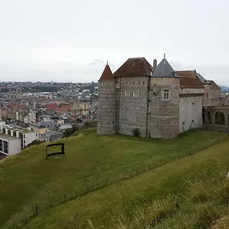 Vallee De Seine 度假居 *